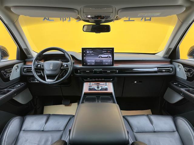 Lincoln Aviator 2020 thumb 12