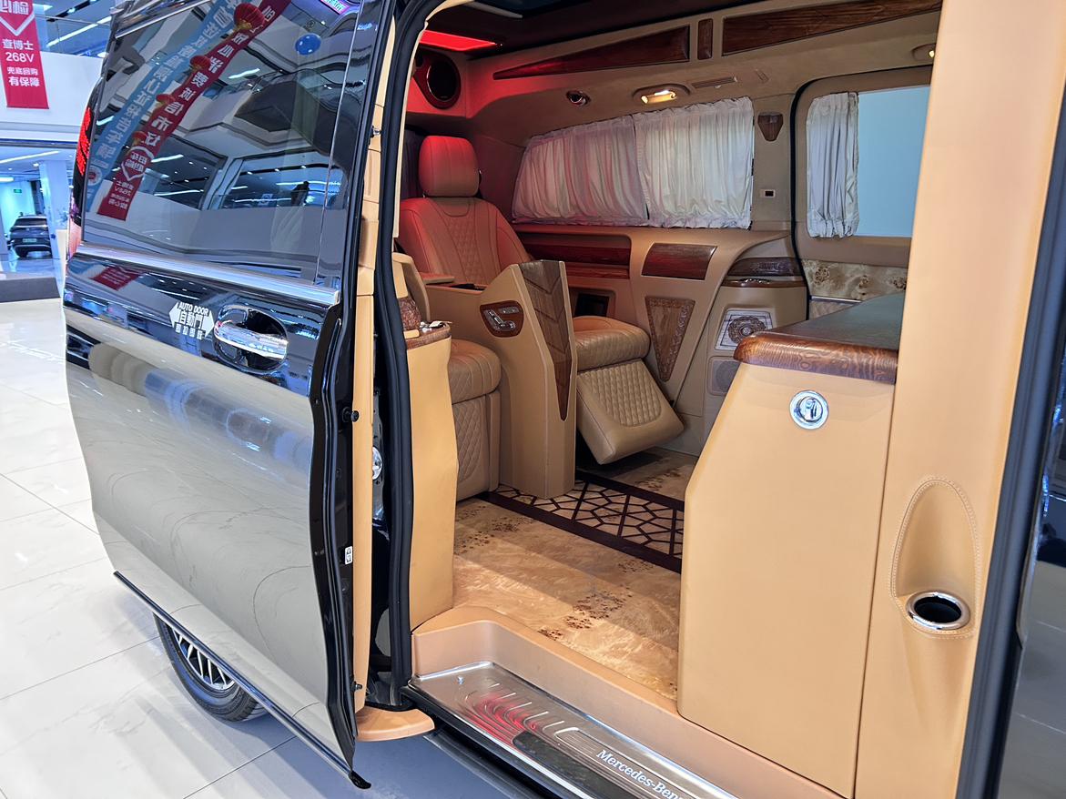 Mercedes-Benz V-Класс 2020 thumb 8