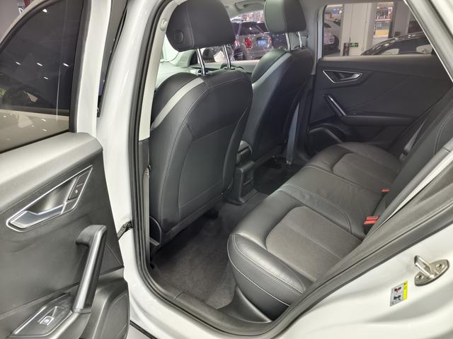 Audi Q2 2021 thumb 4