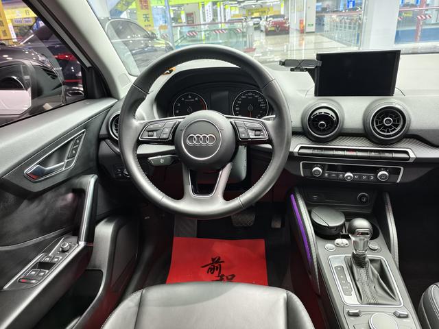 Audi Q2 2021 thumb 6