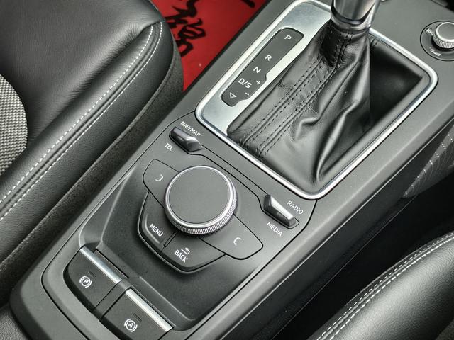 Audi Q2 2021 thumb 10