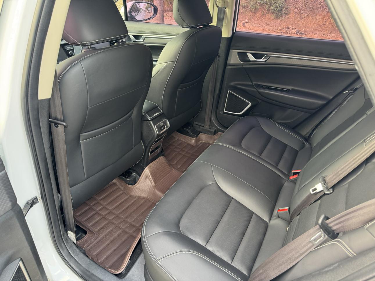Geely GS 2017 thumb 8