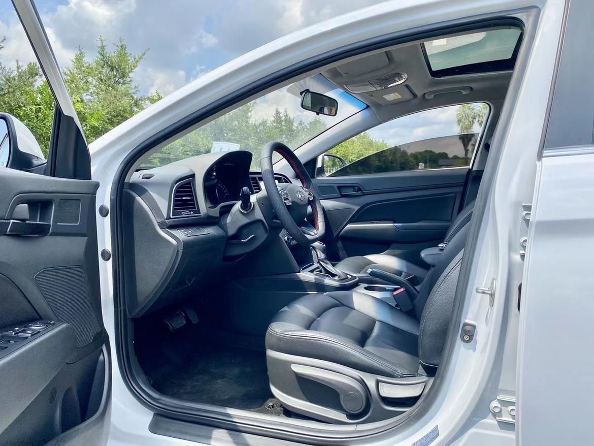 Hyundai Elantra 2019 thumb 6