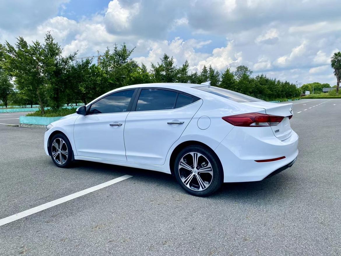 Hyundai Elantra 2019 thumb 11