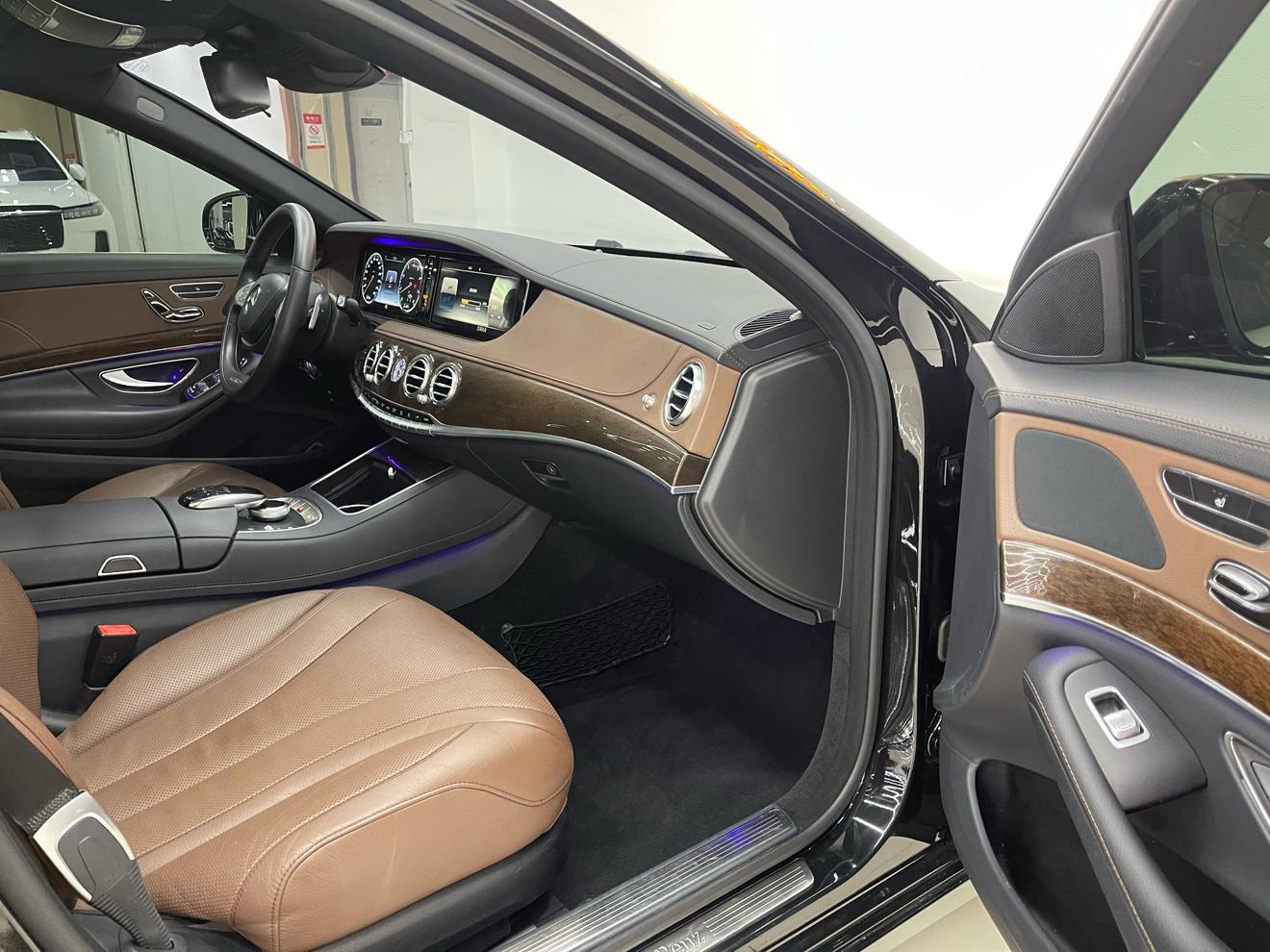 Mercedes-Benz S-Class 2015 thumb 10