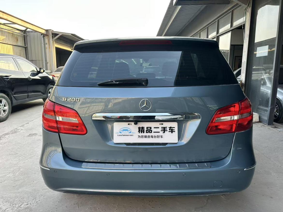 Mercedes-Benz B-Класс 2014 thumb 2