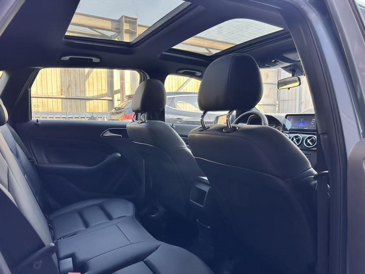 Mercedes-Benz B-Класс 2014 thumb 12