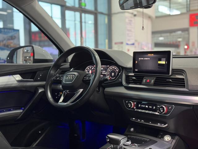 Audi Q5 2020 thumb 2