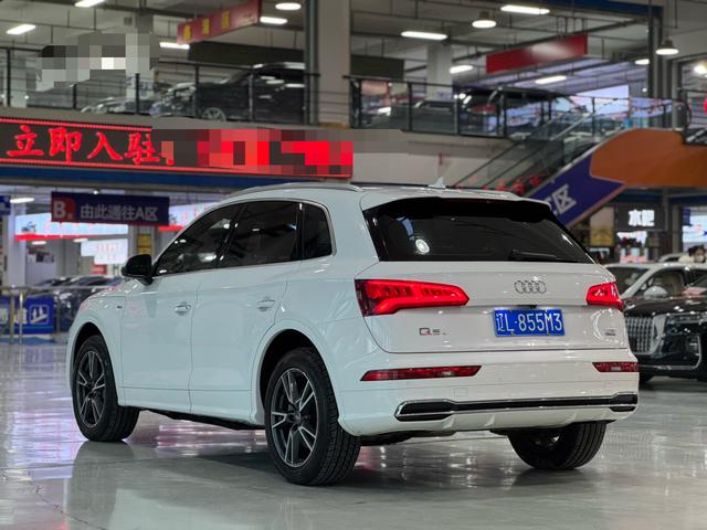 Audi Q5 2020 thumb 4