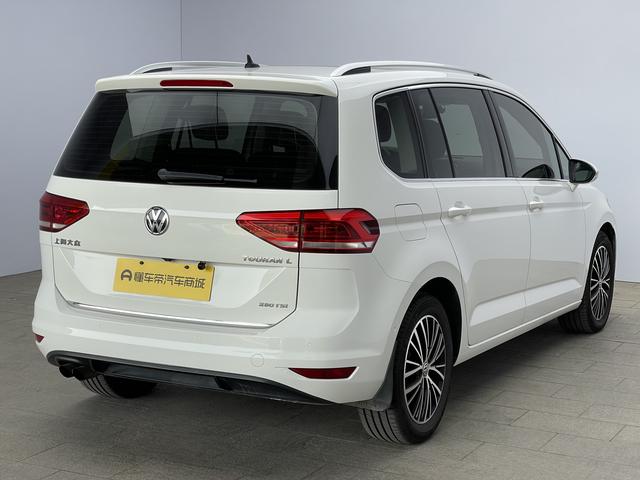 Volkswagen Touran 2016 thumb 5