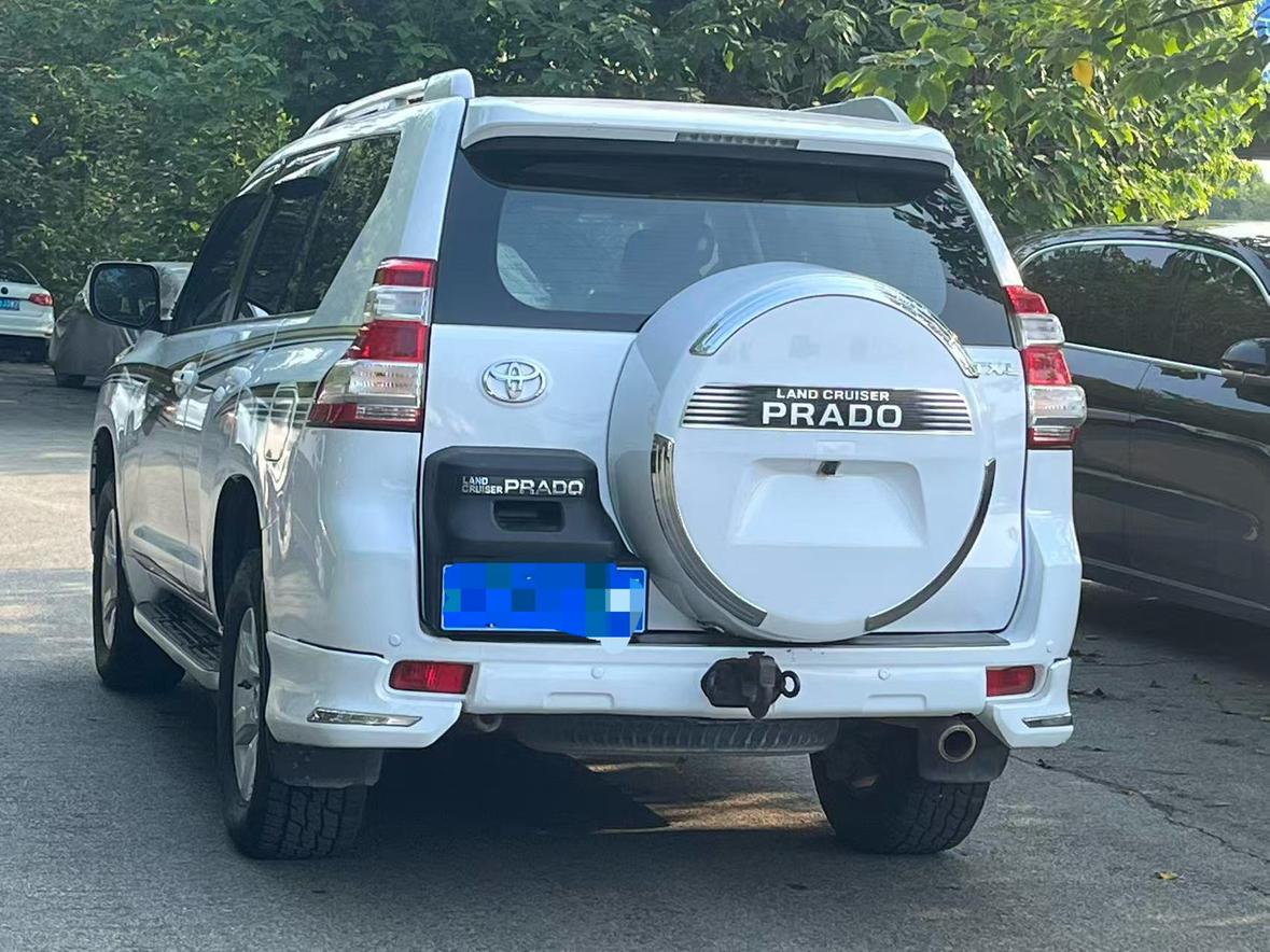 Toyota Land Cruiser Prado 2018 thumb 6