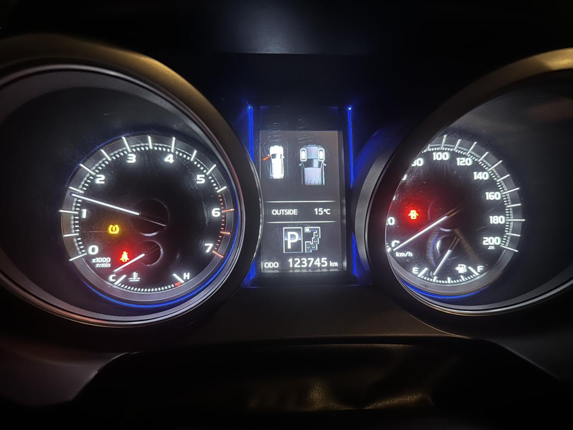 Toyota Land Cruiser Prado 2018 thumb 10