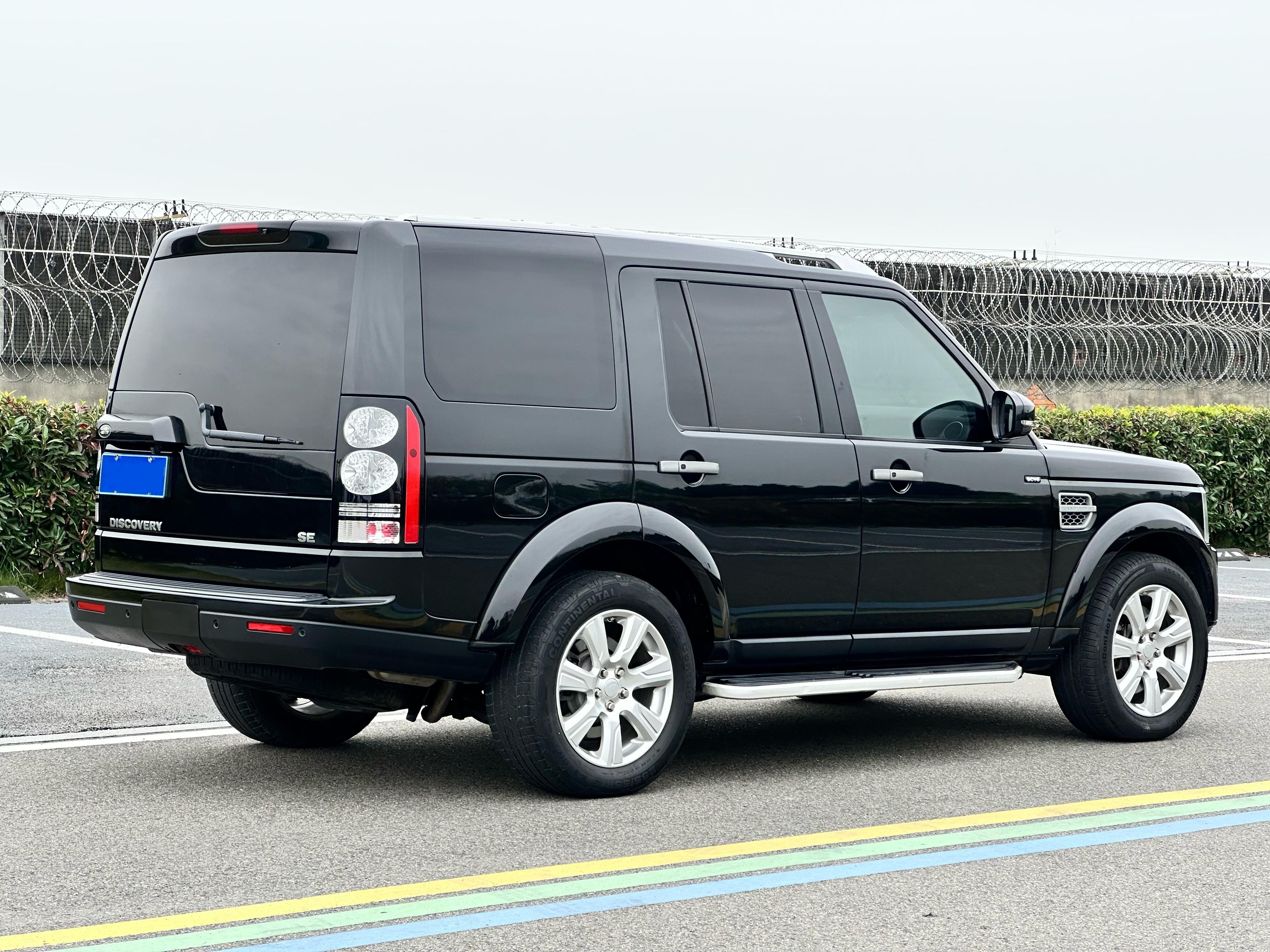 Land Rover Discovery 2019 thumb 5