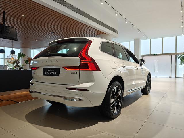 Volvo XC60 2026 thumb 9