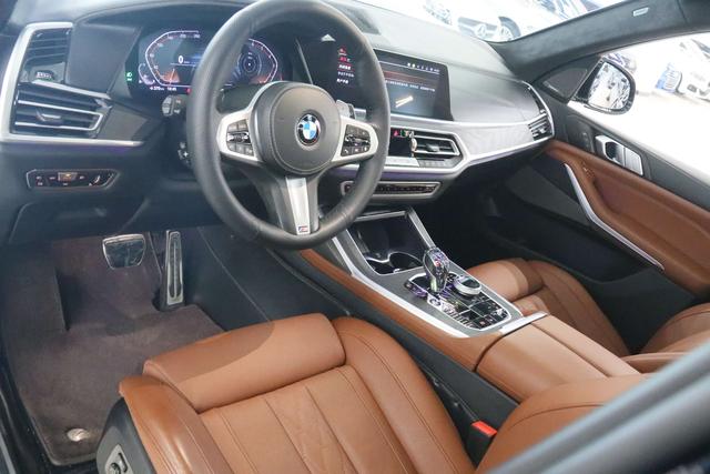 BMW X7 2022 thumb 9