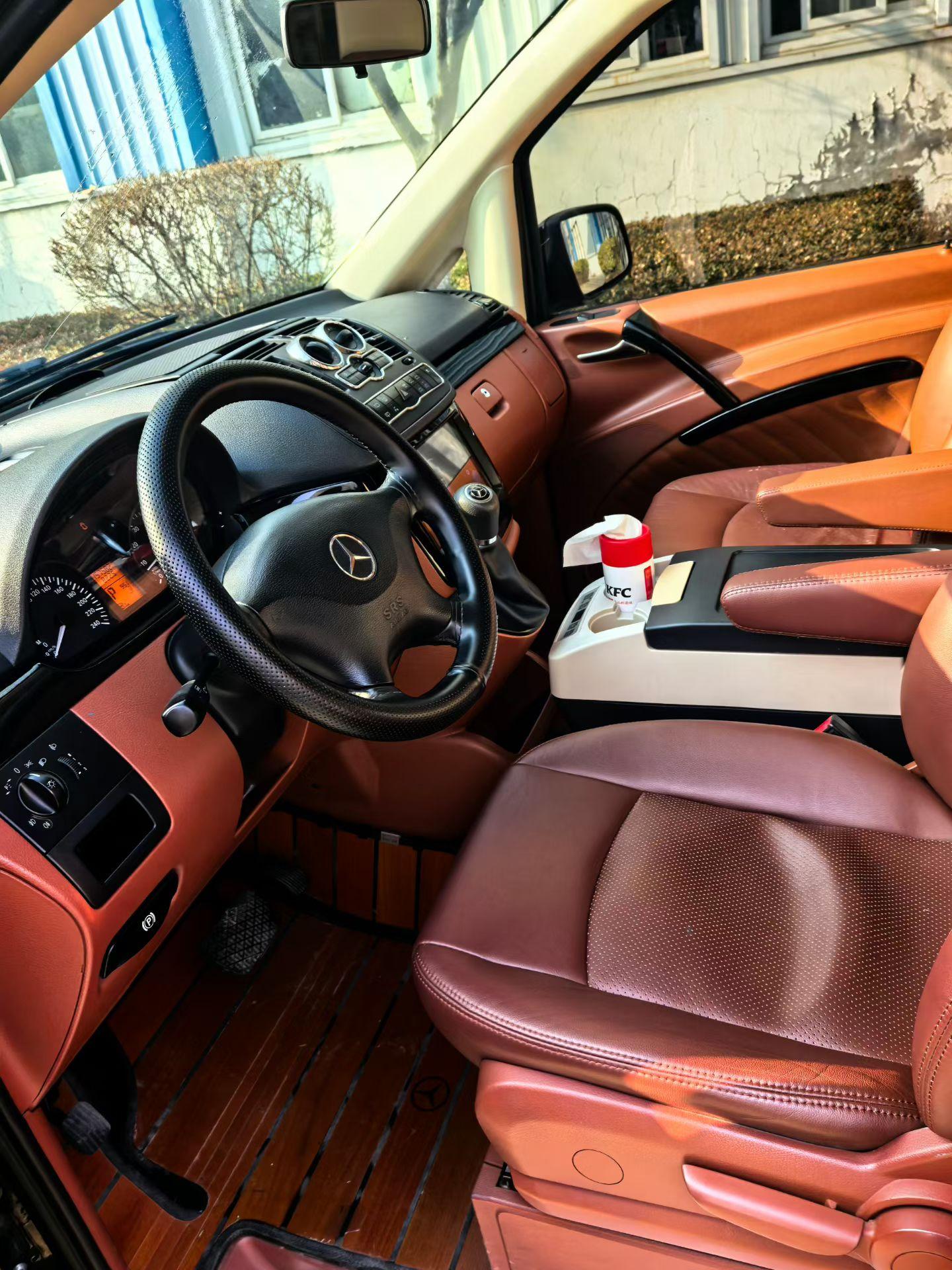 Mercedes-Benz Vito 2013 thumb 6