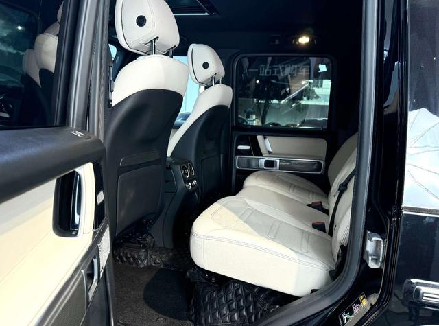 Mercedes-Benz G-Class 2019 thumb 7