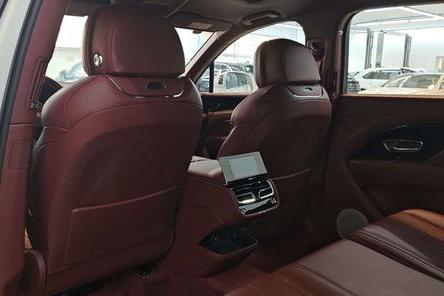 Bentley Bentayga 2024 thumb 7