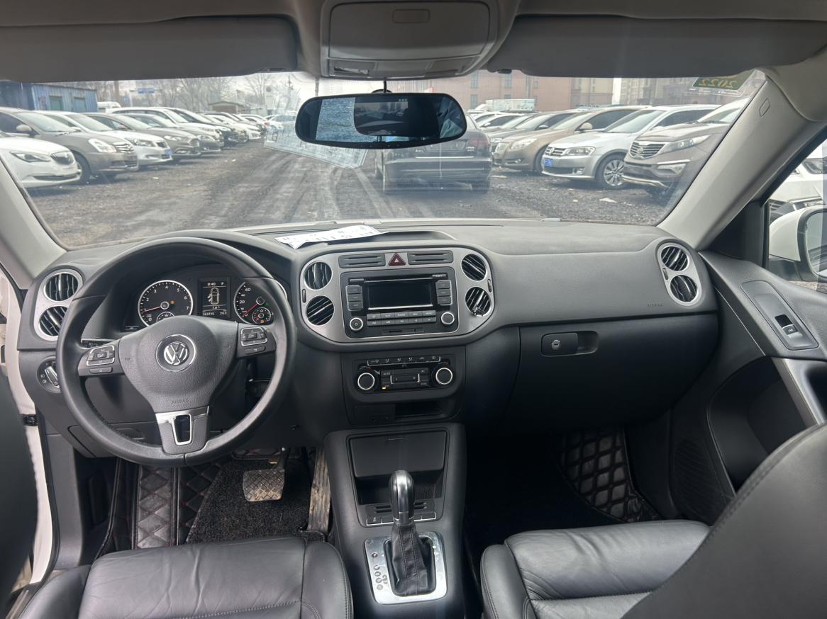Volkswagen Tiguan 2012 thumb 5