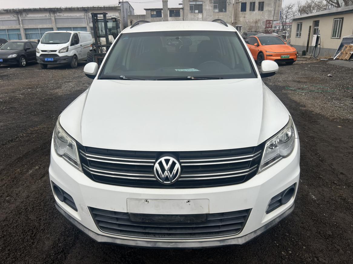 Volkswagen Tiguan 2012 thumb 9