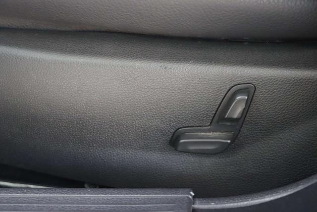 Mercedes-Benz C-Class 2012 thumb 11