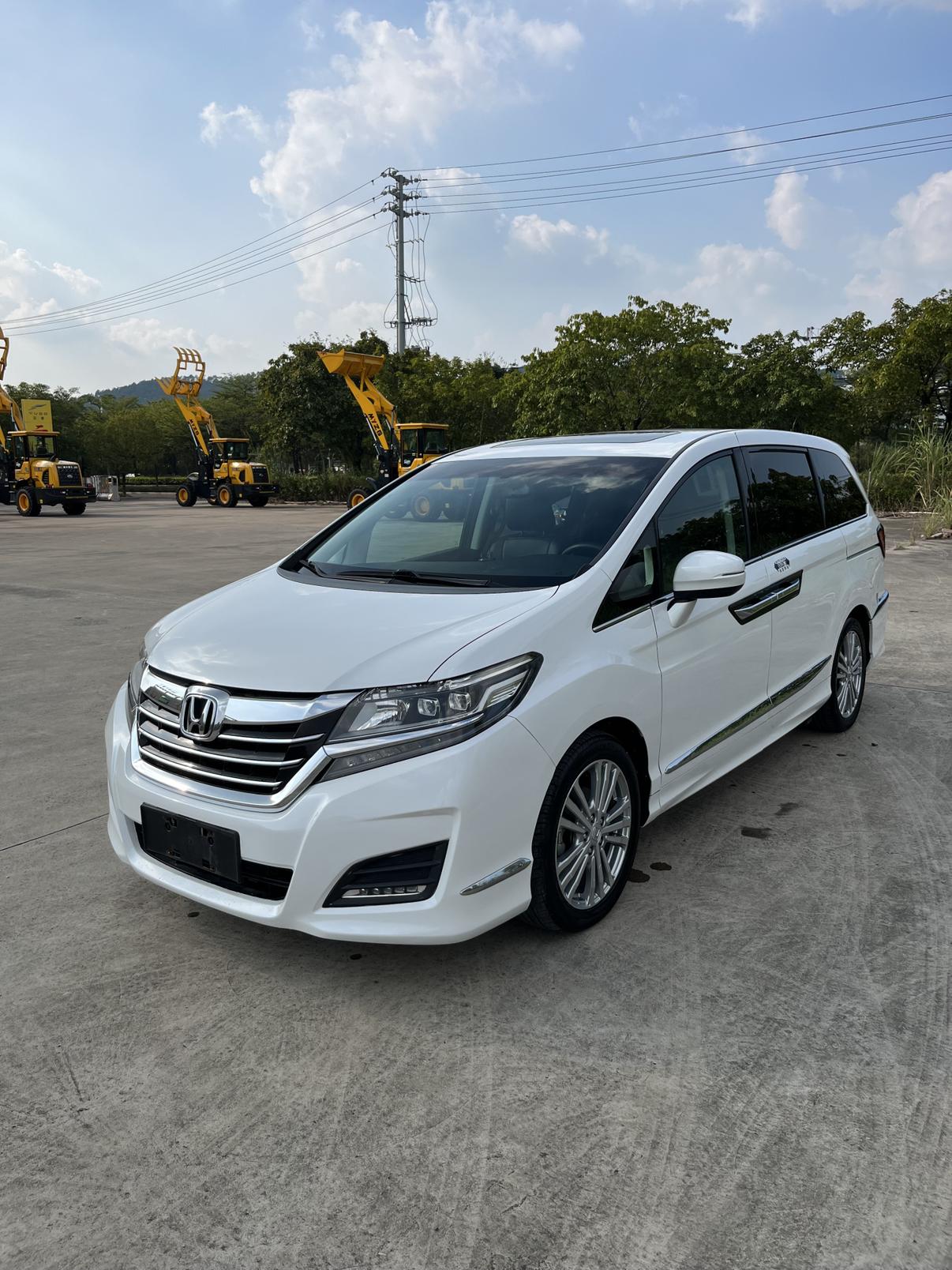 Honda Elysion 2017 thumb 11