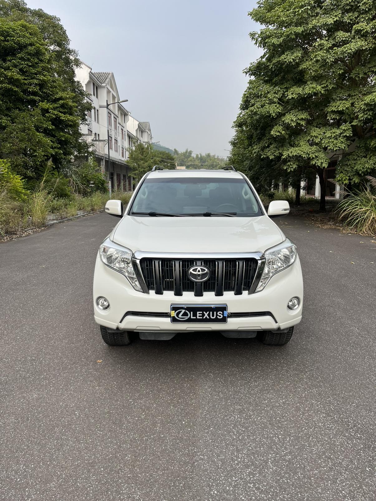 Toyota Land Cruiser Prado 2016 thumb 11