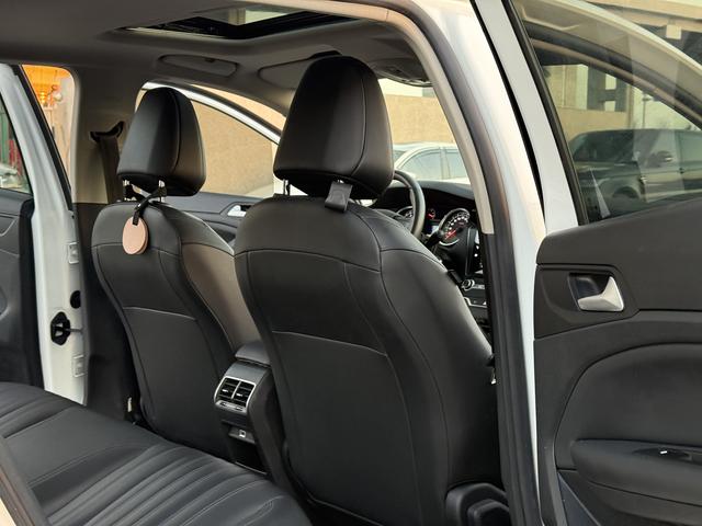 Peugeot 408 2020 thumb 4