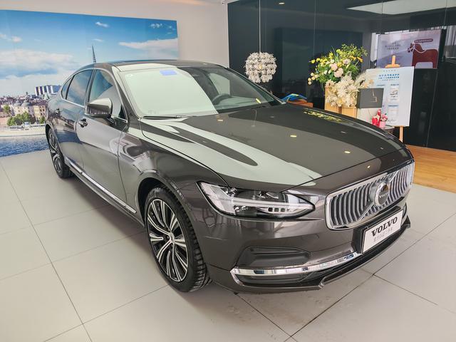 Volvo S90 2025 thumb 6