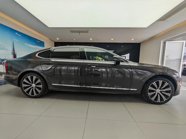 Volvo S90 2025 thumb 8