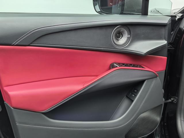 Lotus Eletre 2023 thumb 7