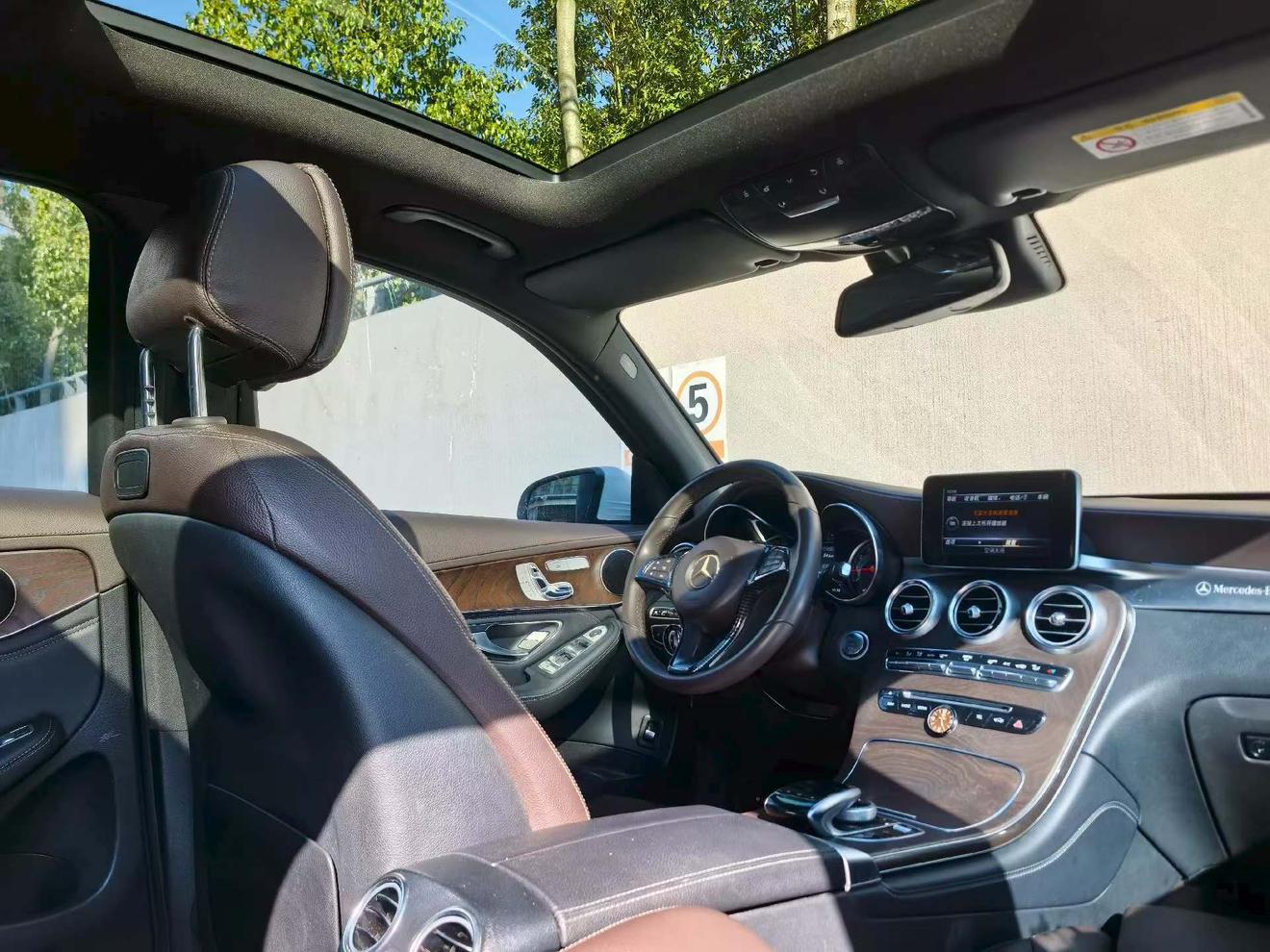 Mercedes-Benz GLC 2016 thumb 5