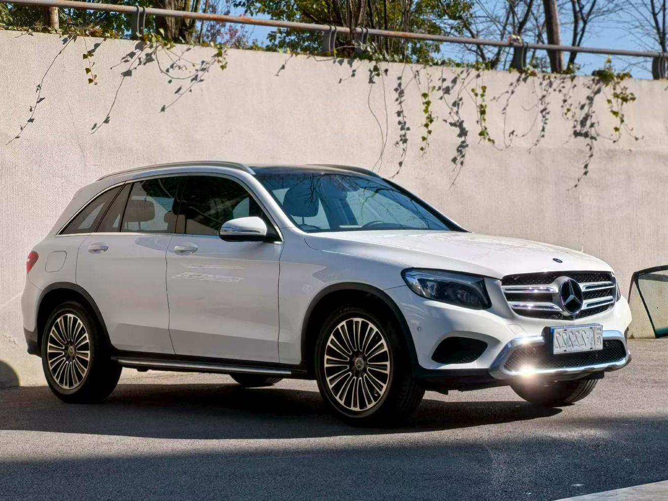 Mercedes-Benz GLC 2016 thumb 10