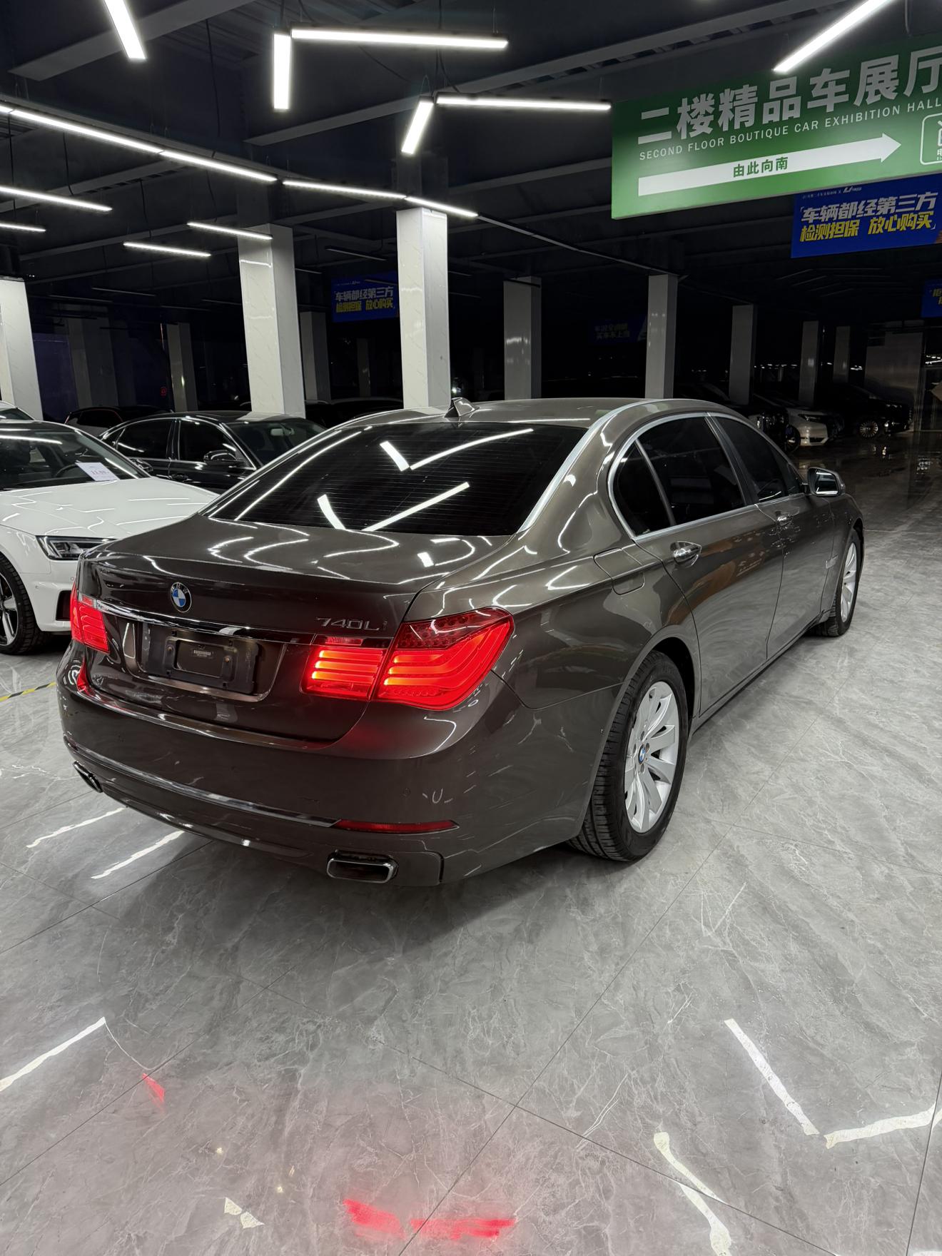 BMW 7 серии 2014 thumb 4