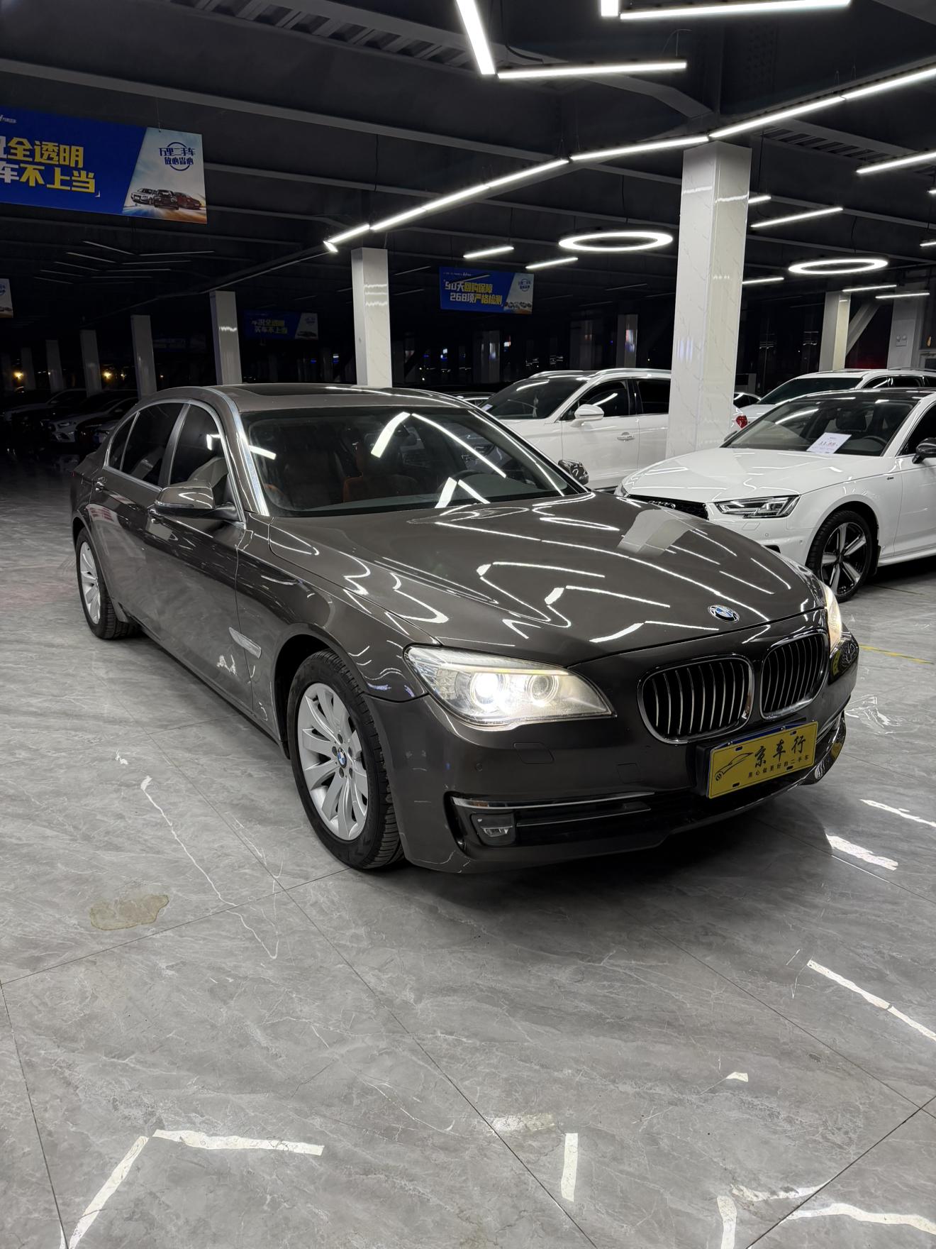 BMW 7 серии 2014 thumb 11