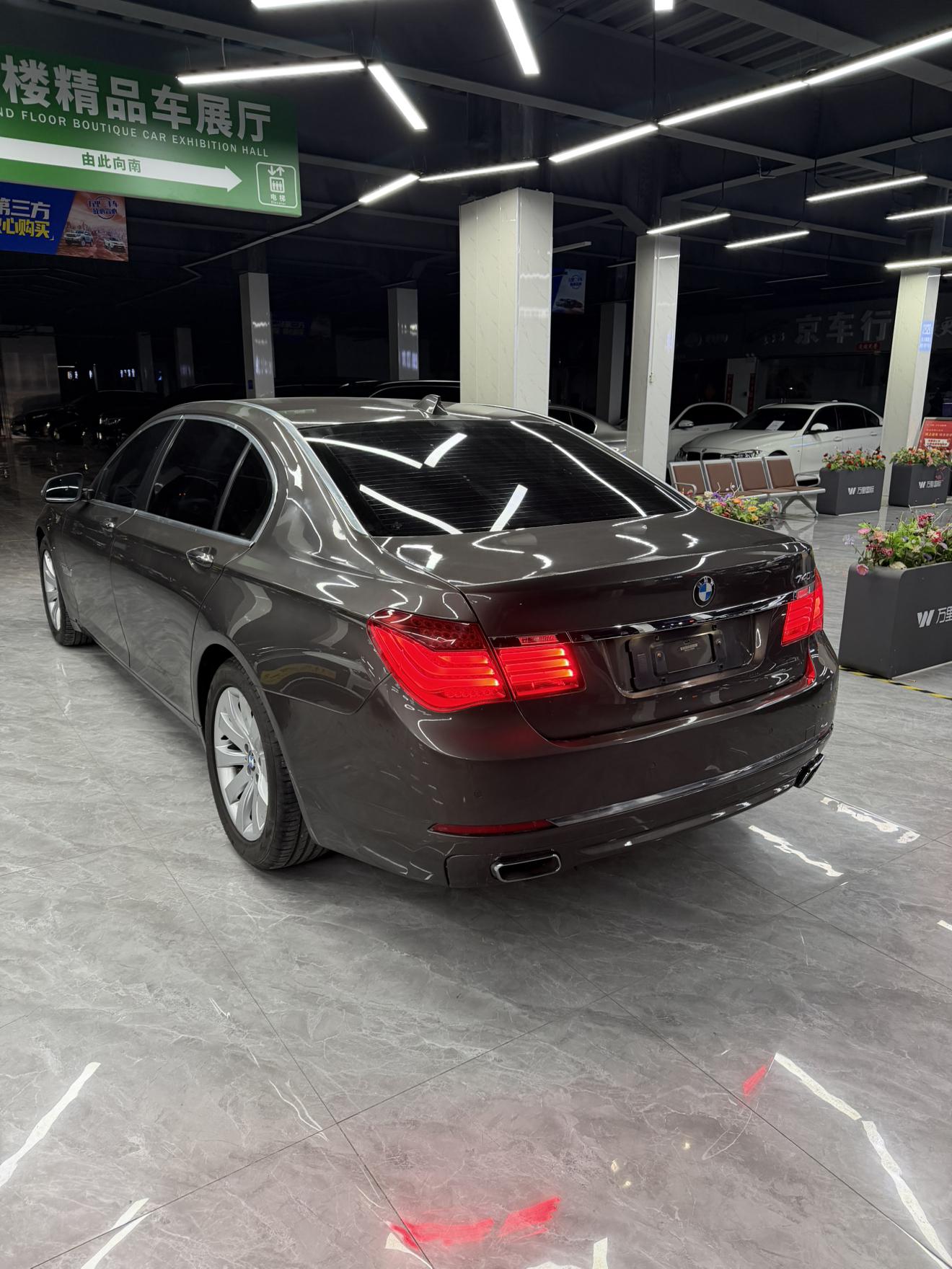 BMW 7 серии 2014 thumb 12