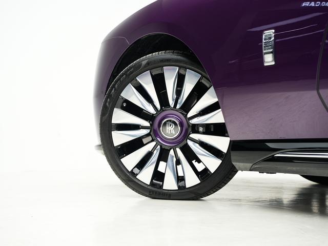 Rolls-Royce Shan Ling 2023 thumb 10