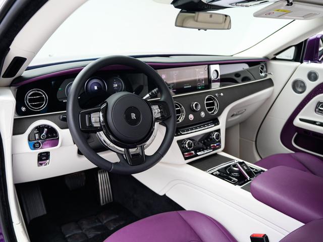Rolls-Royce Shan Ling 2023 thumb 11