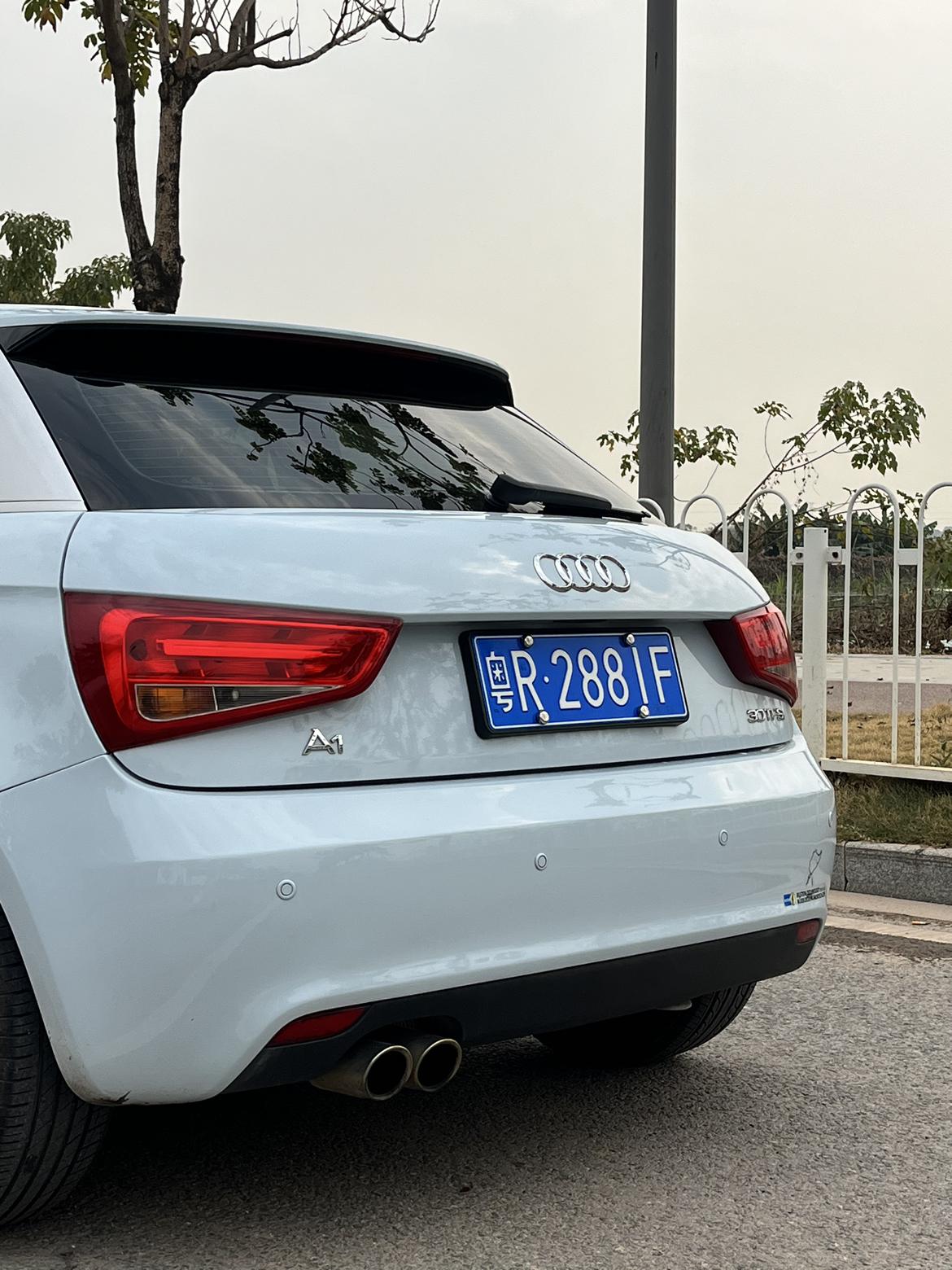 Audi A1 2014 thumb 6