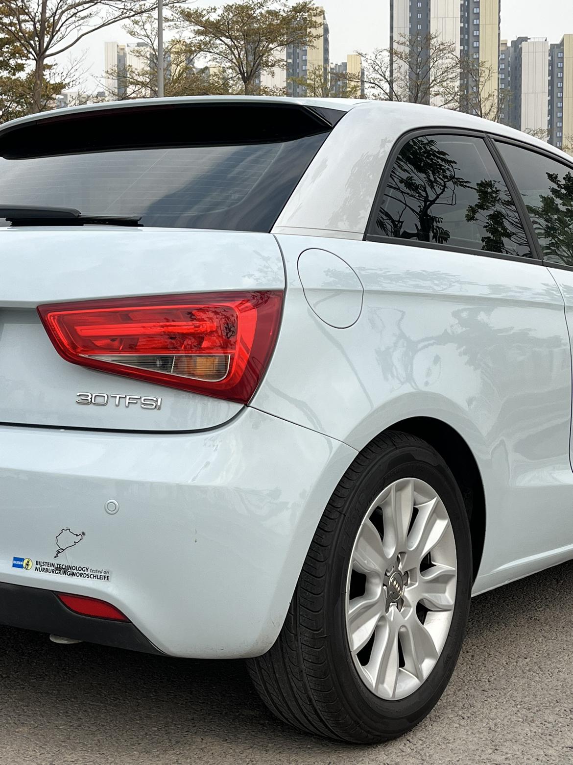 Audi A1 2014 thumb 9
