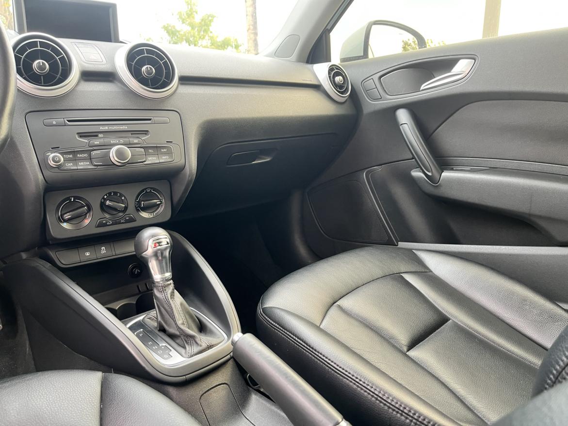 Audi A1 2014 thumb 12