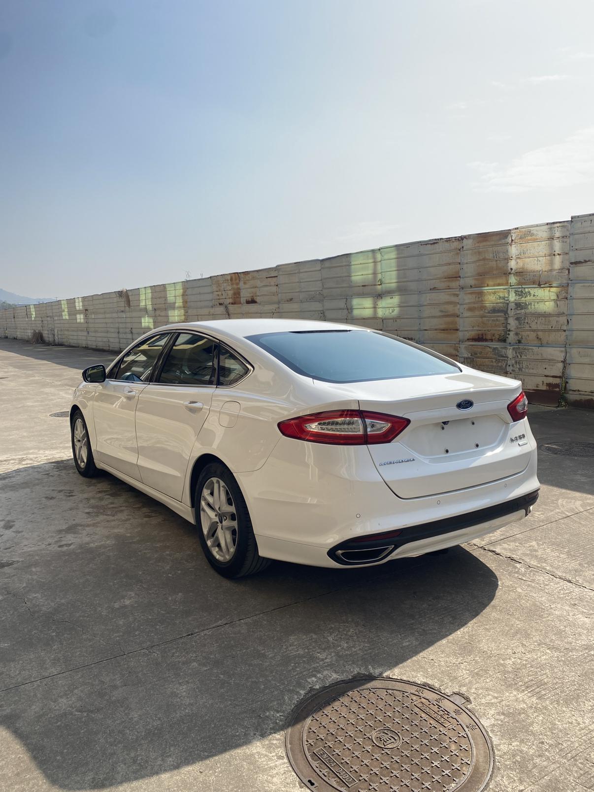Ford Mondeo 2016 thumb 2