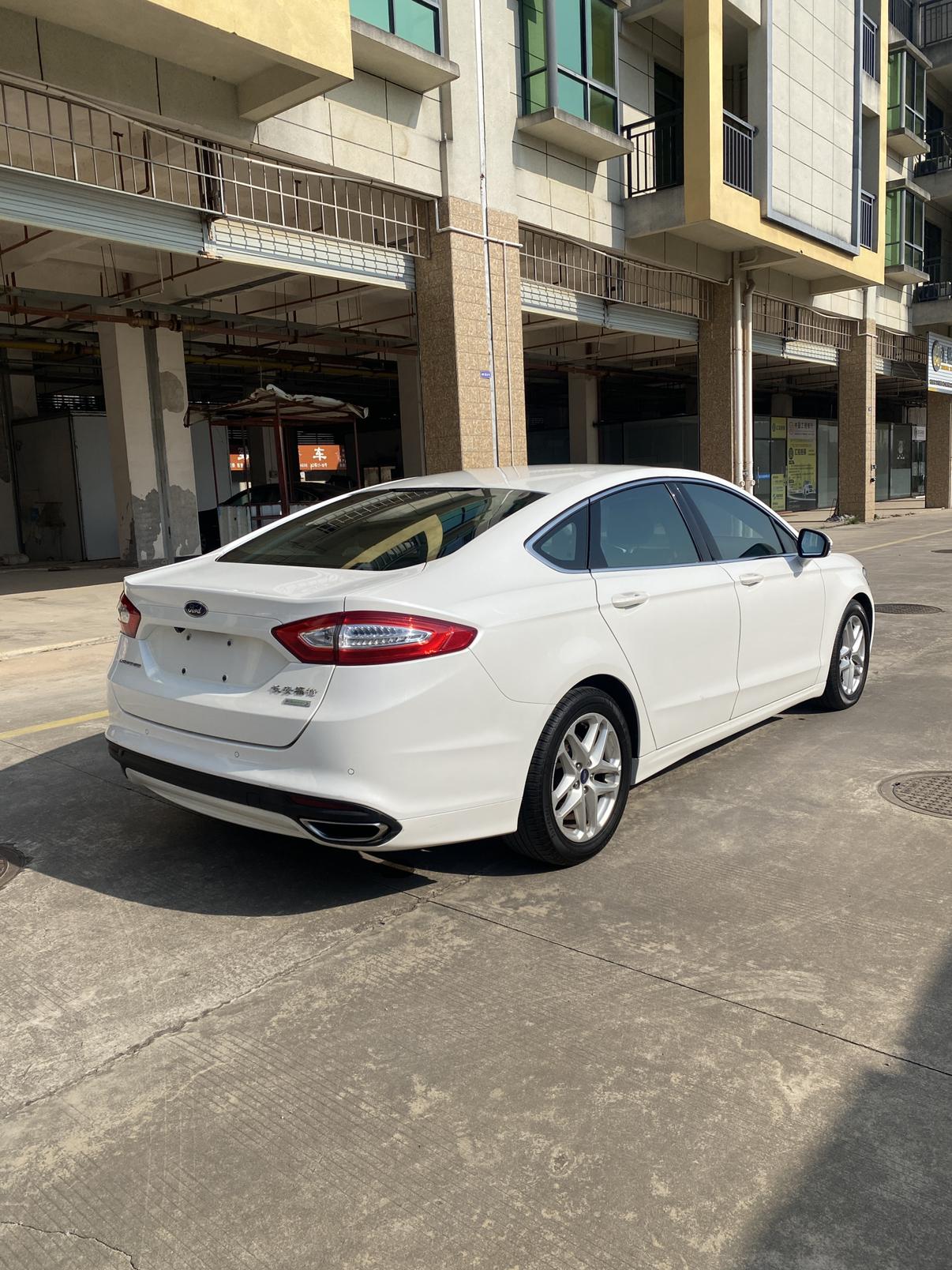 Ford Mondeo 2016 thumb 3
