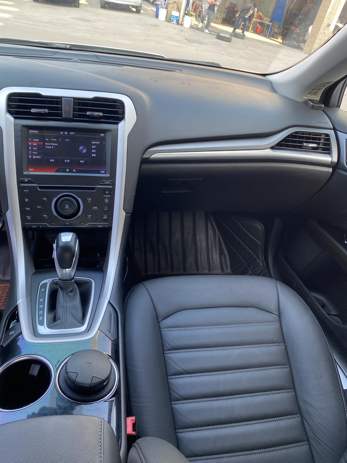 Ford Mondeo 2016 thumb 9