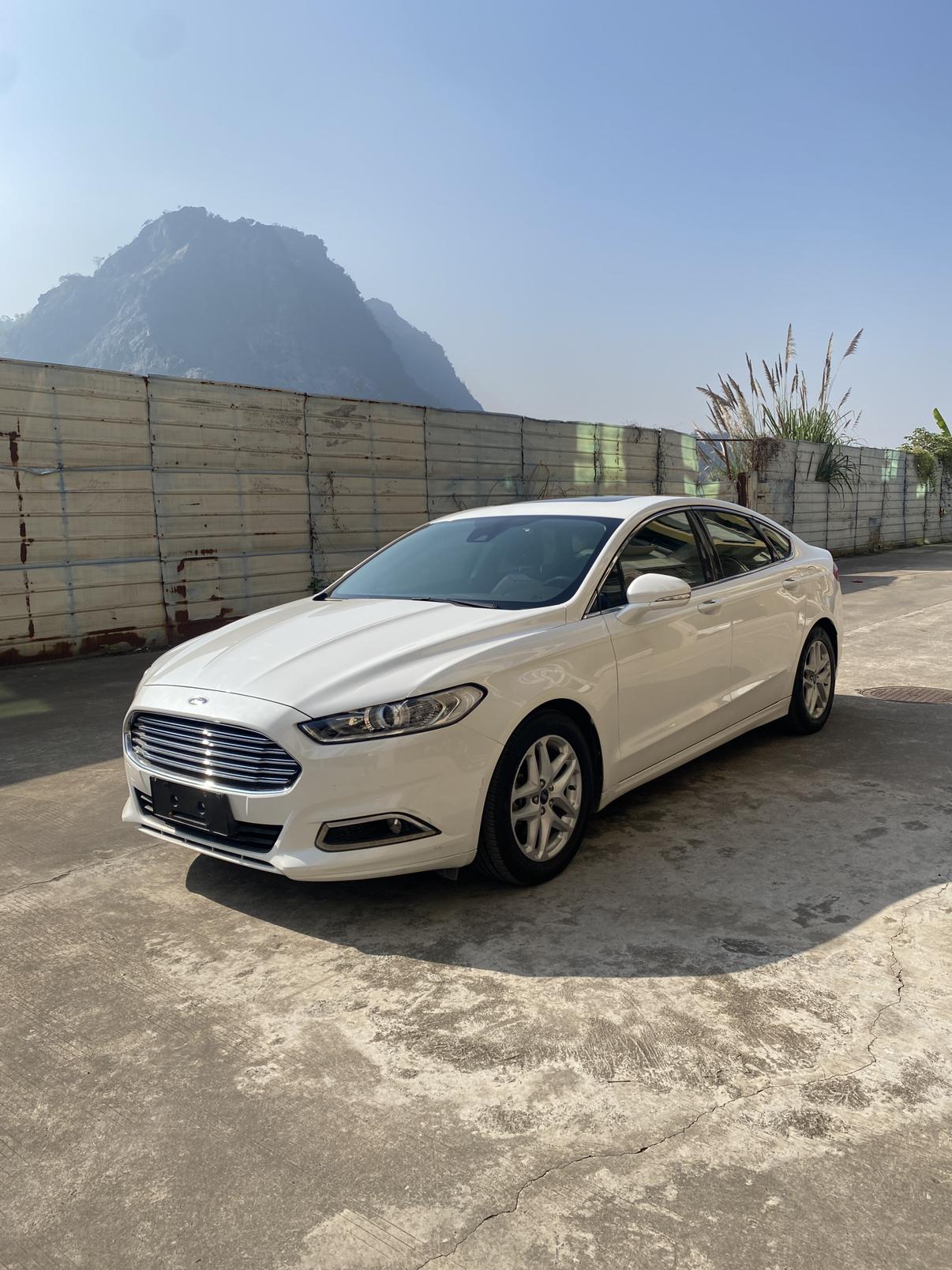 Ford Mondeo 2016 thumb 10