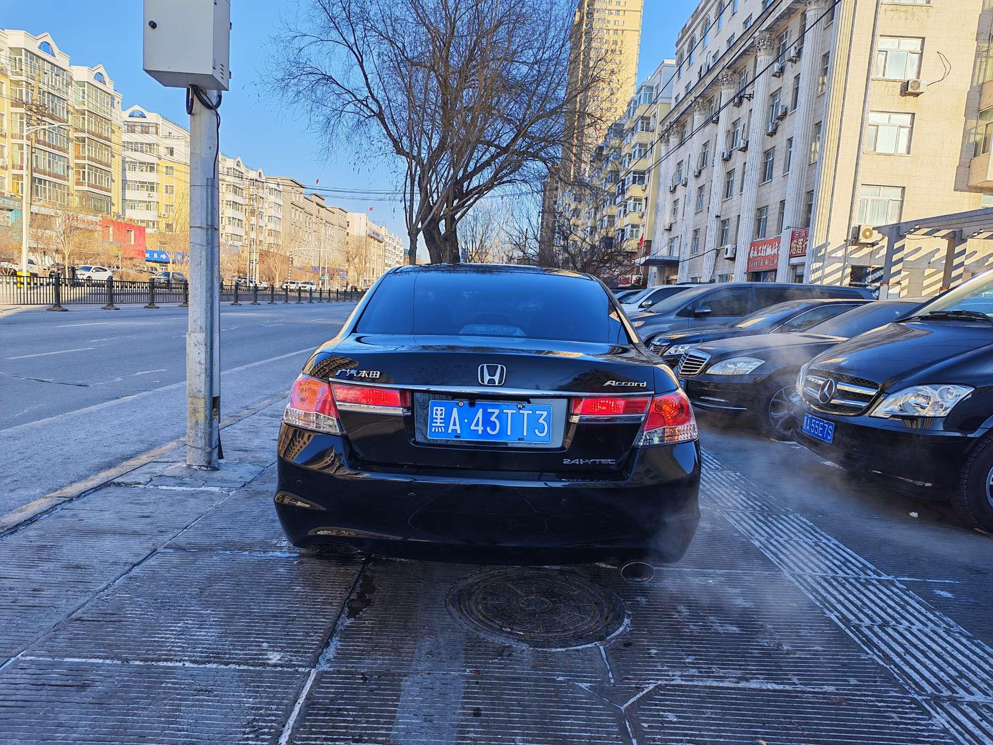 Honda Accord 2011 thumb 3