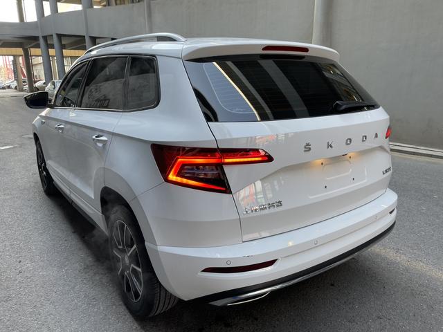 Skoda Karoq 2023 thumb 3