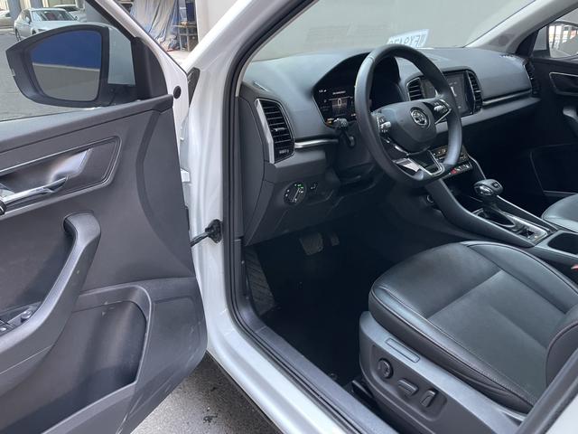 Skoda Karoq 2023 thumb 4
