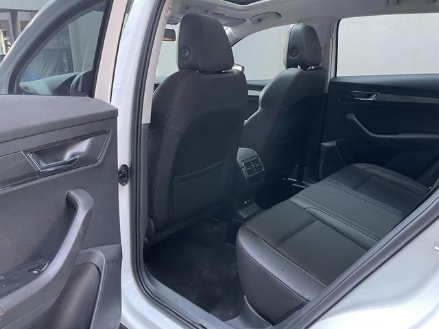 Skoda Karoq 2023 thumb 5
