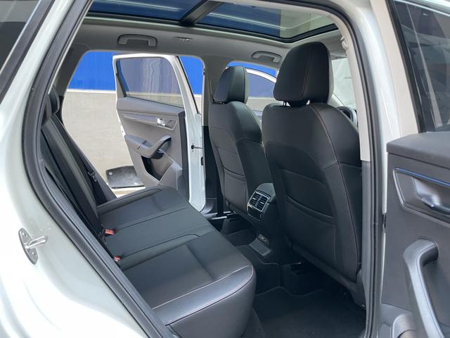 Skoda Karoq 2023 thumb 6